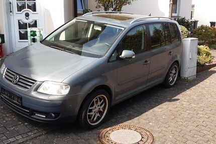 VW Touran 180.000 km 3.450 &euro; sankt sebastian 56220