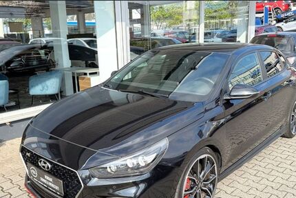 Hyundai i30 56.700 km 23.490 &euro; Geisenheim 65366