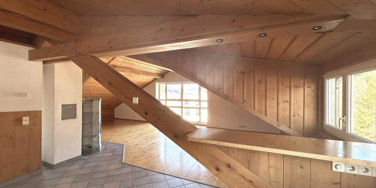 Etagenwohnung Titisee-Neustadt Neustadt - 3 Zimmer, 93 m&sup2;, 265.000&euro; | Angebot:25476119