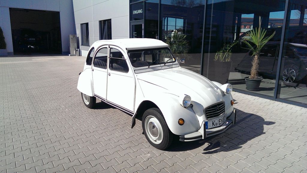 Citroen 2 CV 90.000 km 11.500 &euro; Velbert 42549
