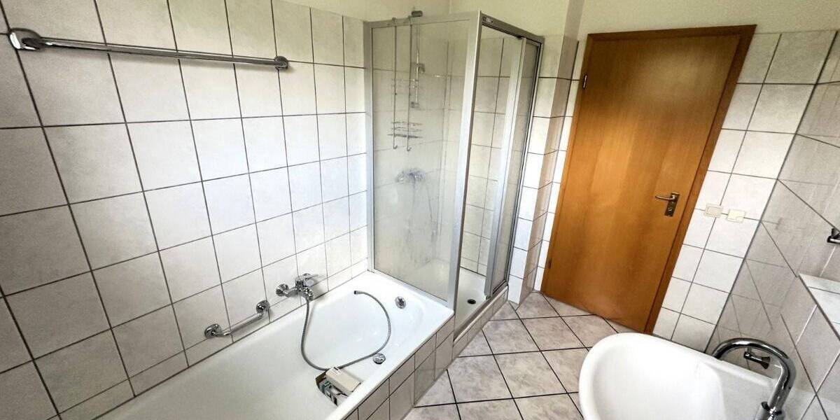Etagenwohnung Harsum Hönnersum - 3 Zimmer, 87 m&sup2;, 750&euro; | Angebot:26879355