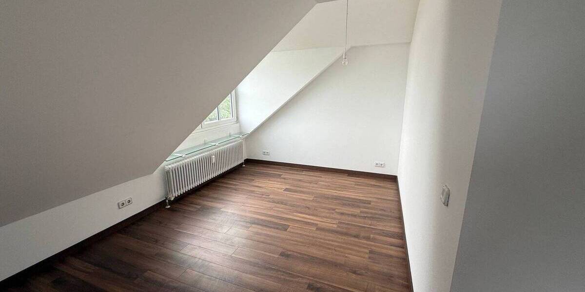 Etagenwohnung München Bogenhausen - 2 Zimmer, 76 m&sup2;, 1.450&euro; | Angebot:26903102