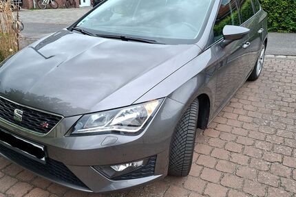 Seat Leon 145.000 km 9.700 &euro; Lübeck 23564