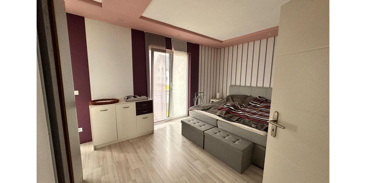 Einfamilienhaus Gudensberg - 4 Zimmer, 181 m&sup2;, 1.800&euro; | Angebot:25024999