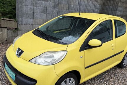 Peugeot 107 75.000 km 1.999 &euro; Essen 45147