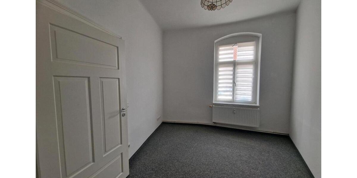 Etagenwohnung Leisnig - 3 Zimmer, 75 m&sup2;, 500&euro; | Angebot:26673221