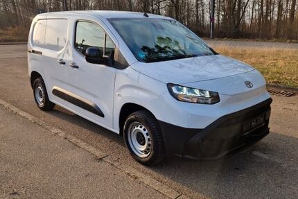Toyota Proace City 39.350 km 16.750 &euro; Böblingen 71032