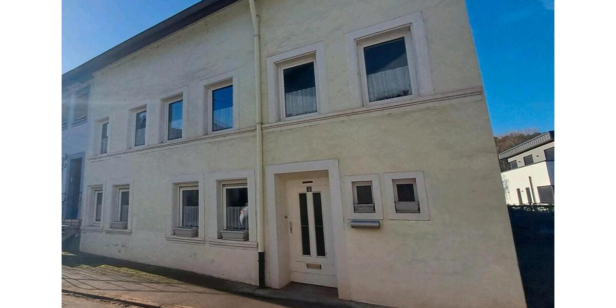Erdgeschoßwohnung Ayl - 5 Zimmer, 130 m&sup2;, 850&euro; | Angebot:26359617