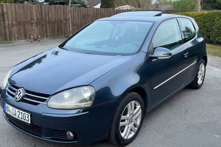 VW Golf 123.000 km 3.000 &euro; Faßberg 29328
