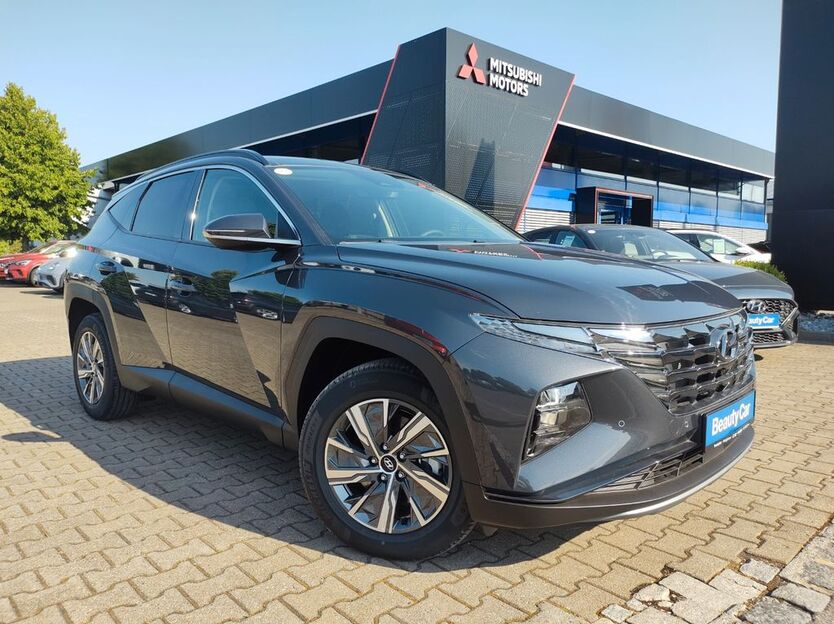 Hyundai TUCSON 50.000 km 28.690 € Königsbrunn 86343