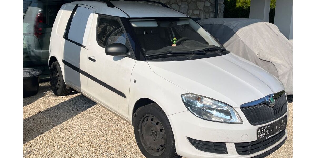Skoda Praktik 130.000 km 2.200 &euro; Oberweißbach 98744