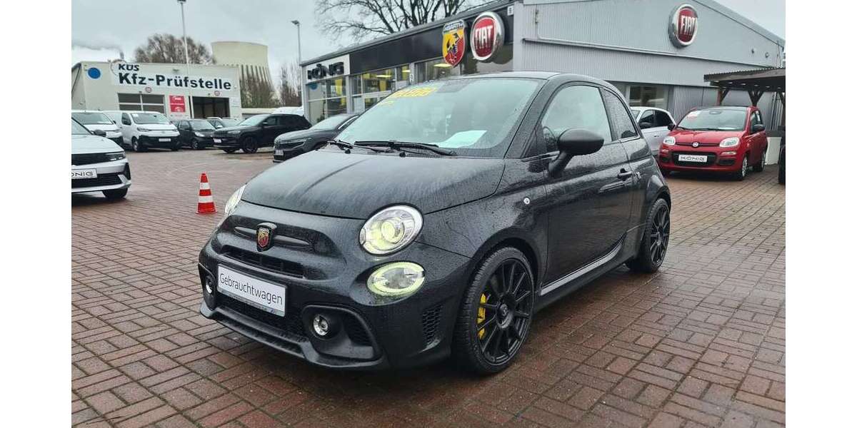 Abarth 695 8.360 km 27.998 &euro; Berlin 13599