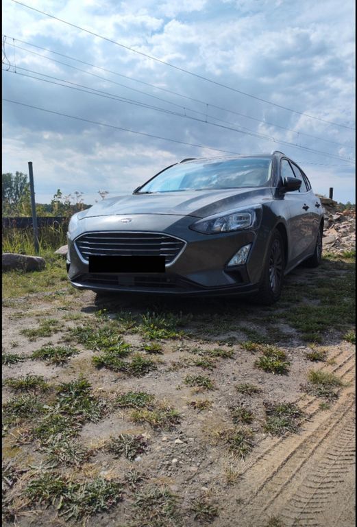 Ford Focus 170.000 km 11.300 € Starkow 18469