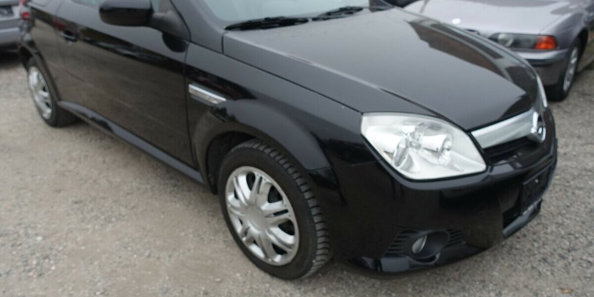 Opel Tigra Edition Klima Sitzheizung PDC § 10/26 94.000 km 5.950 &euro; Neumarkt/OPf 92318