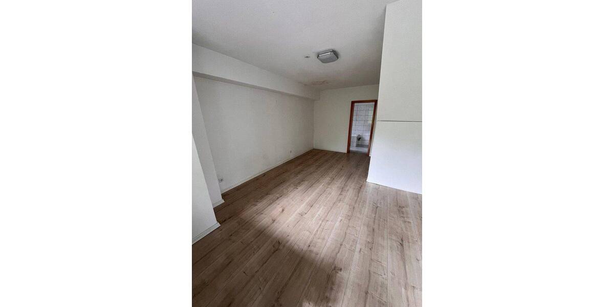 Einfamilienhaus Roßbach - 3 Zimmer, 125 m&sup2;, 1.100&euro; | Angebot:26908517