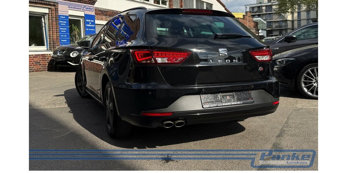 Seat Leon FR 150 TSI*NAV*LED*SHZ*Carplay*PDC*Sound* 155.730 km 10.890 &euro; Berlin 13187