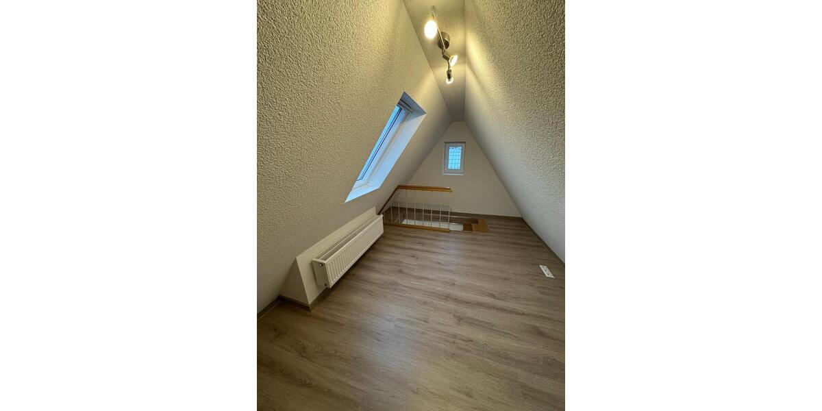 Dachgeschoßwohnung Bopfingen - 650&euro; | Angebot:26122242