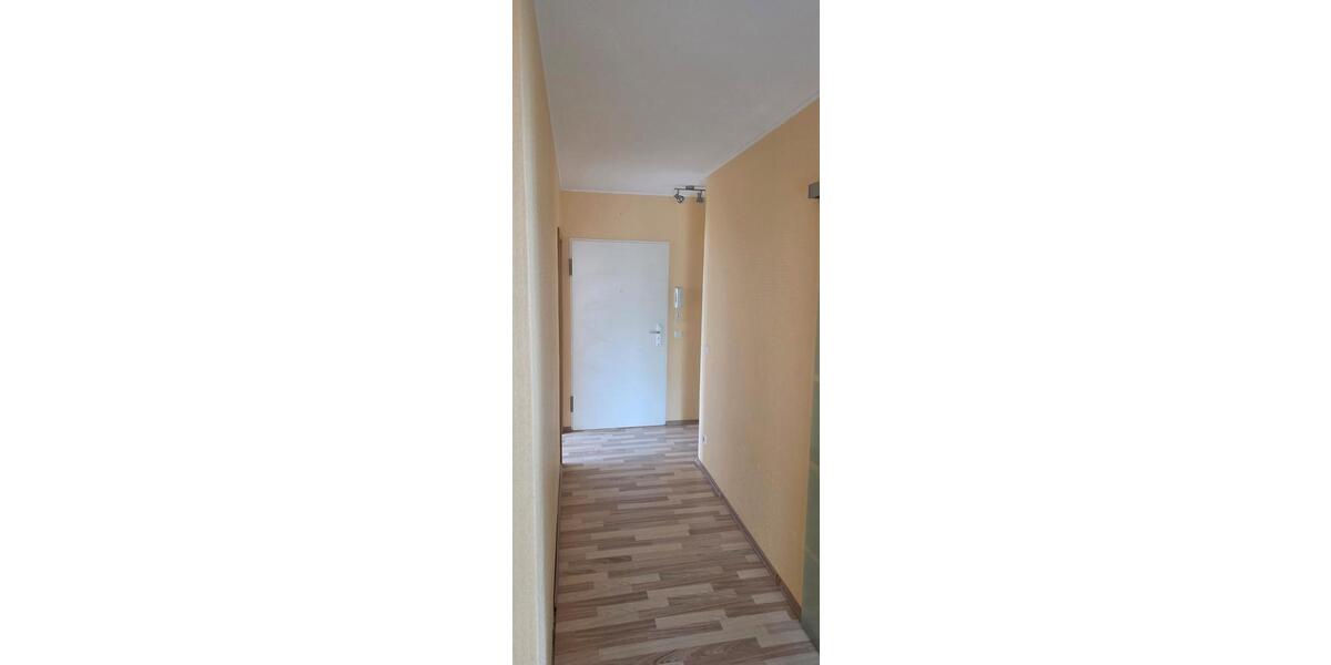 Etagenwohnung Hameln Kernstadt - 4 Zimmer, 92 m&sup2;, 180.000&euro; | Angebot:26532090