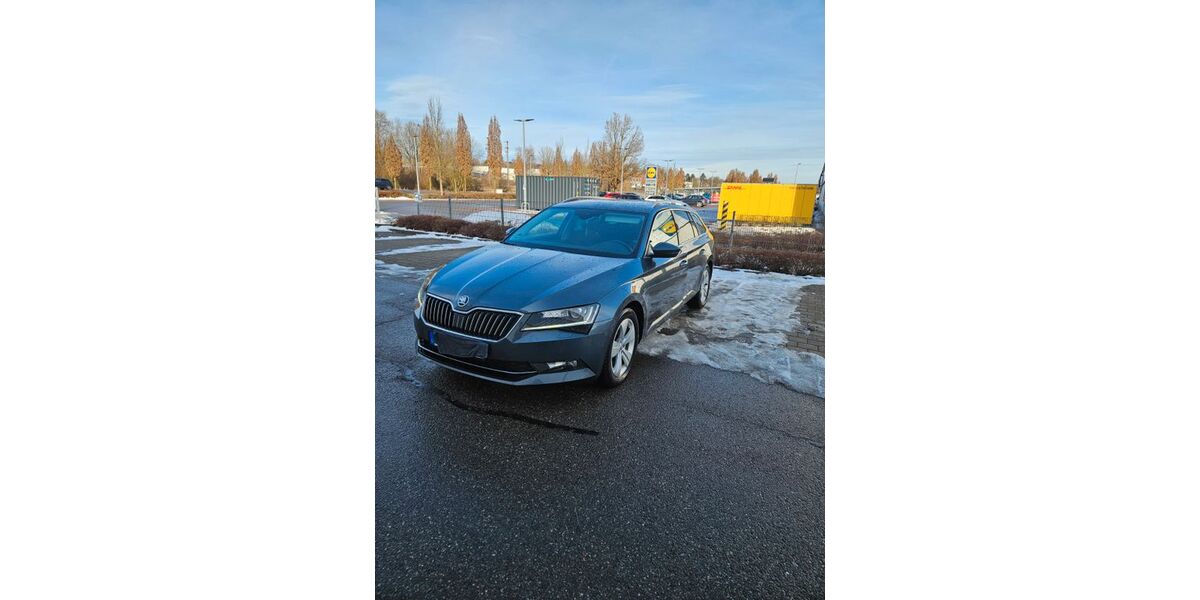 Skoda Superb 108.600 km 20.199 &euro; Hüfingen 78183
