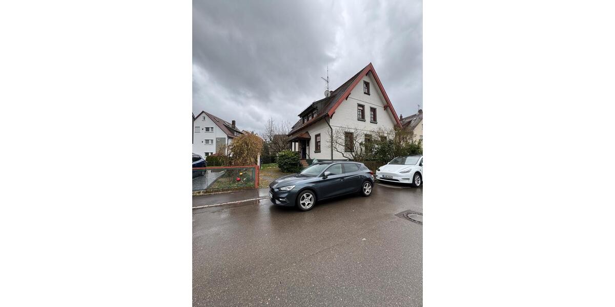 Einfamilienhaus Stuttgart Fasanenhof-Ost - 8 Zimmer, 165 m&sup2;, 850.000&euro; | Angebot:26035775