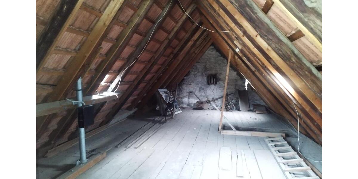 Einfamilienhaus Hayingen - 3 Zimmer, 140 m&sup2;, 600&euro; | Angebot:26678212