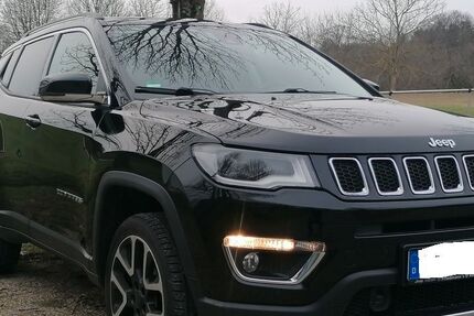 Jeep Compass 79.000 km 18.800 € Gaggenau 76571