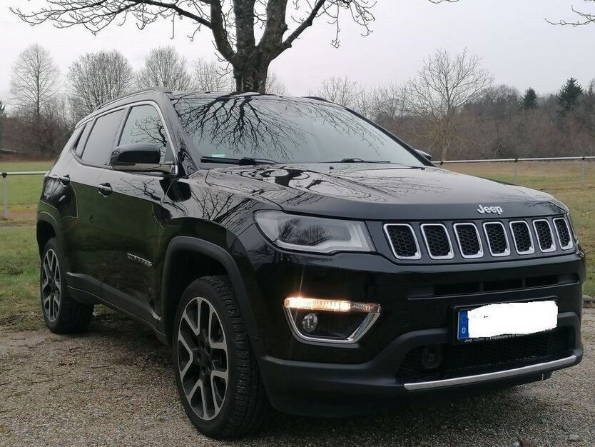 Jeep Compass 79.000 km 18.800 € Gaggenau 76571
