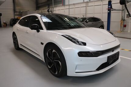 ZEEKR Andere 3.800 km 47.999 &euro; Markgröningen 71706