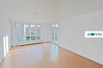 Helle 2-Zimmer-Wohnung mit Balkon und Badewanne