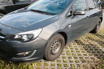 Opel Astra 63.500 km 7.299 &euro; Selbitz 95152