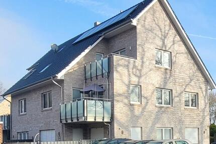 Friesoythe: moderne, große DG-Whg, 4ZKB, EBK, 2 Balkone, Aufzug