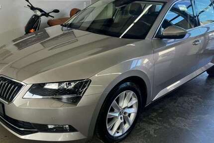 Skoda Superb 132.900 km 16.600 € Krumbach 86381