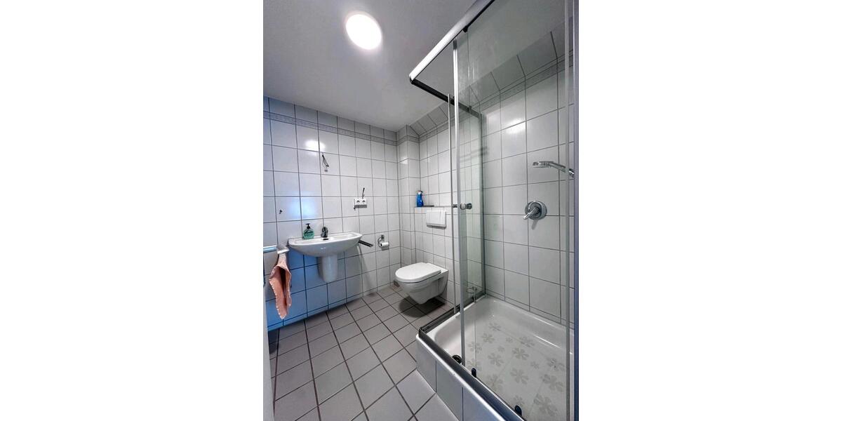 Doppelhaushälfte Oberkirch - 7 Zimmer, 173 m&sup2;, 1.900&euro; | Angebot:26561303