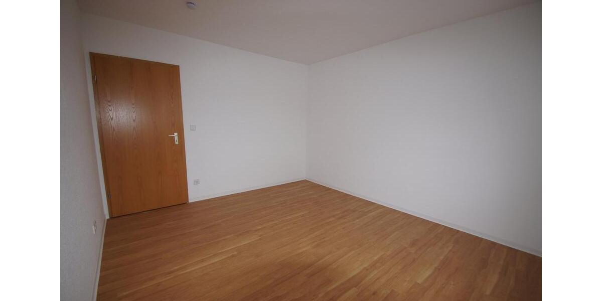 Dachgeschoßwohnung Neukloster - 3 Zimmer, 67 m&sup2;, 649&euro; | Angebot:25641407