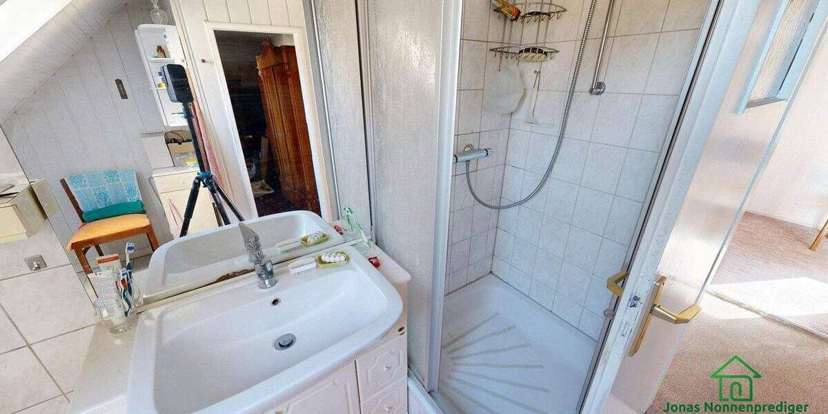 Reihenmittelhaus Lenzen - 4 Zimmer, 131 m&sup2;, 130.000&euro; | Angebot:25910302