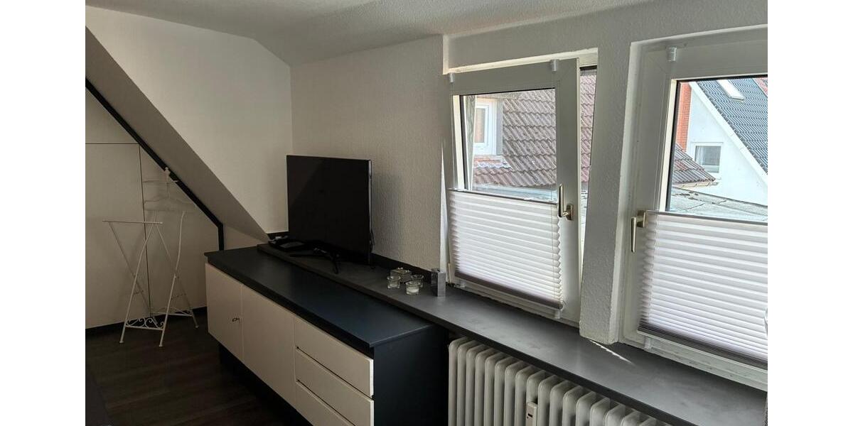 Dachgeschoßwohnung Bremerhaven Schiffdorferdamm - 3 Zimmer, 96 m&sup2;, 195.000&euro; | Angebot:25580552