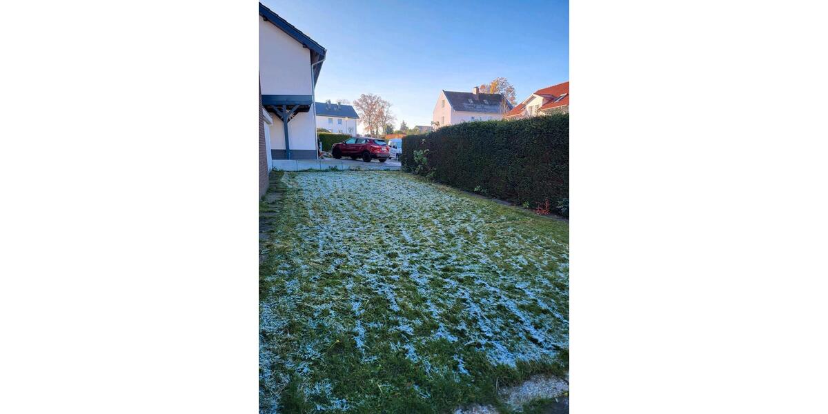 Einfamilienhaus Leopoldshöhe - 8 Zimmer, 206 m&sup2;, 1.800&euro; | Angebot:26075416