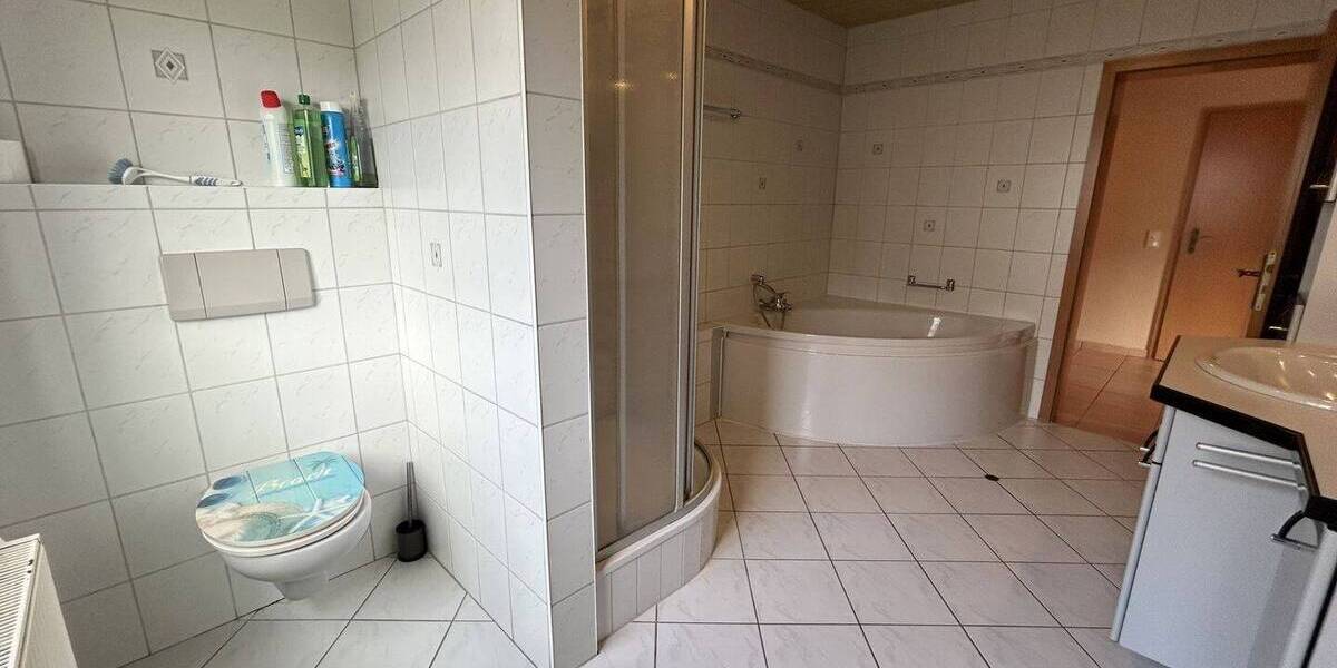 Etagenwohnung Kettig - 2 Zimmer, 90 m&sup2;, 209.000&euro; | Angebot:26205443