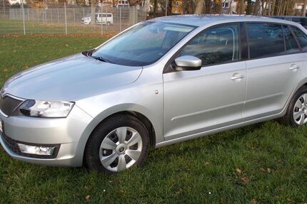 Skoda Rapid 6.100 km 12.900 € Hanau 63457