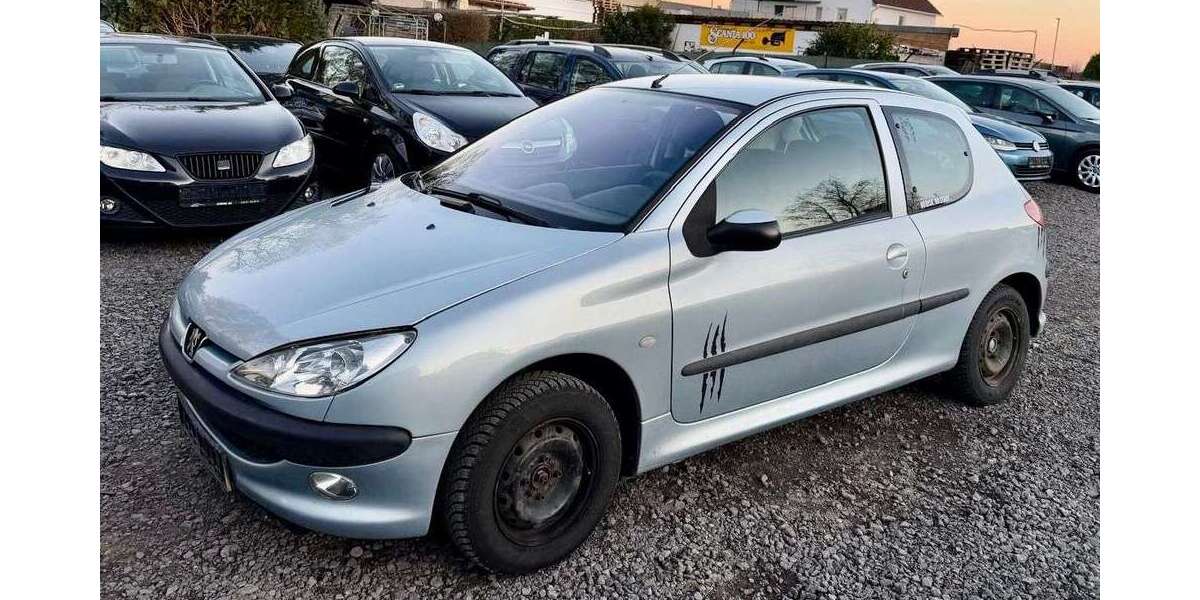 Peugeot 206 150.000 km 900 &euro; Butzbach 35510