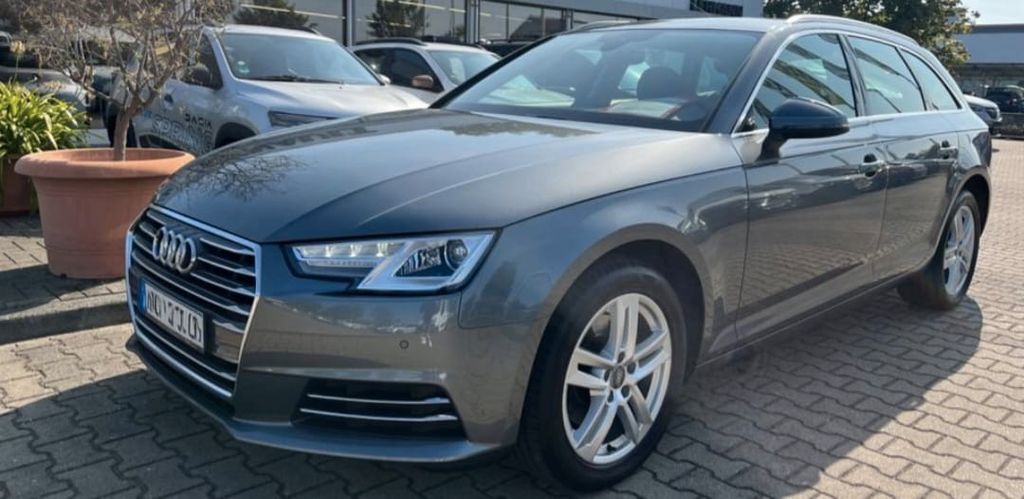 Audi A4 101.500 km 16.000 &euro; Hörlitz 01968