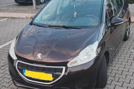 Peugeot 208 35.000 km 6.199 &euro; Dreieich 63303