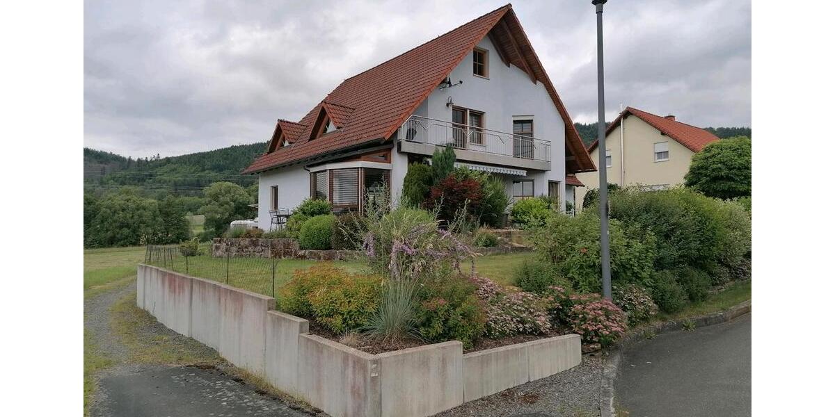 Einfamilienhaus Marktrodach - 5 Zimmer, 158 m&sup2;, 450.000&euro; | Angebot:26960834