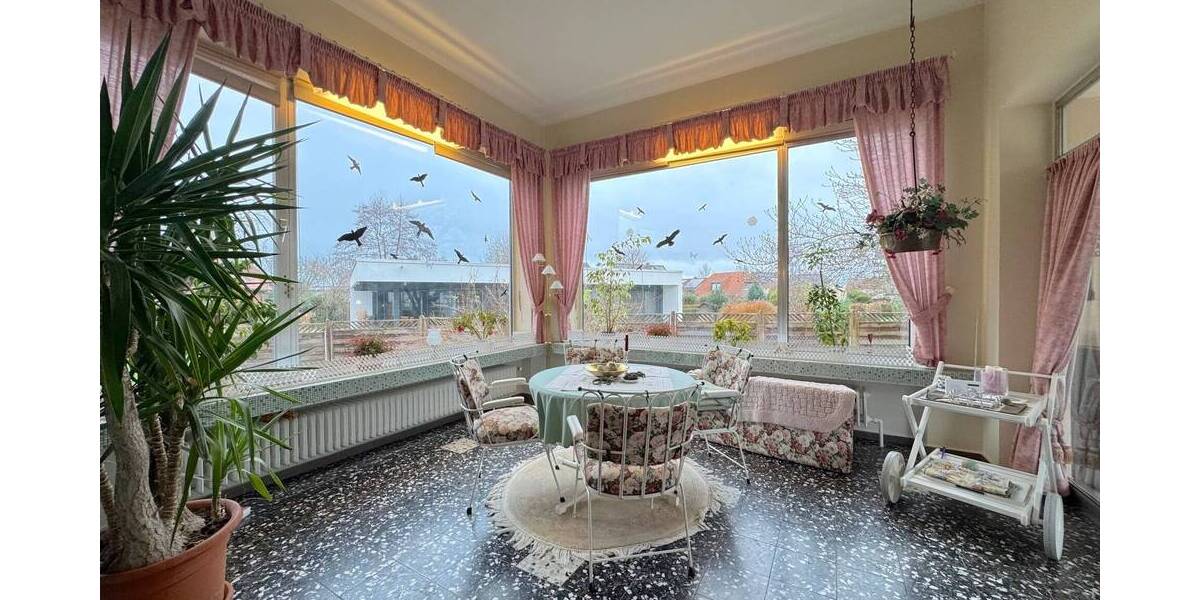 Bungalow Bad Nenndorf - 6 Zimmer, 235 m&sup2;, 400.000&euro; | Angebot:25245922