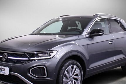 VW T-Roc 17.850 km 28.765 € Brandis 04821