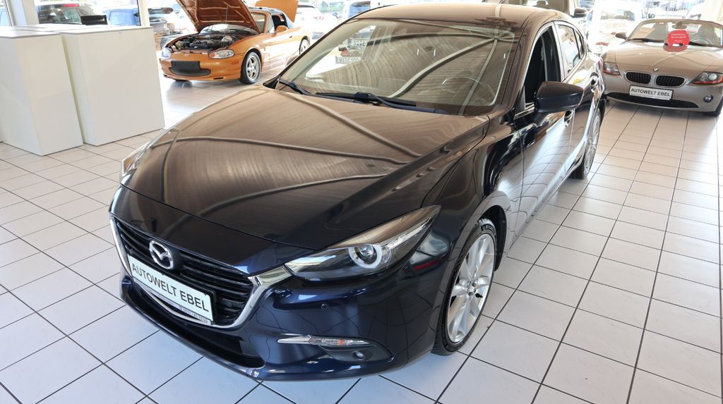 Mazda 3 77.800 km 15.910 € Wiesbaden 65199