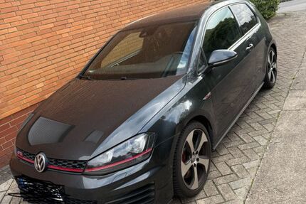 VW Golf 192.500 km 13.500 € Halle/Westfalen 33790