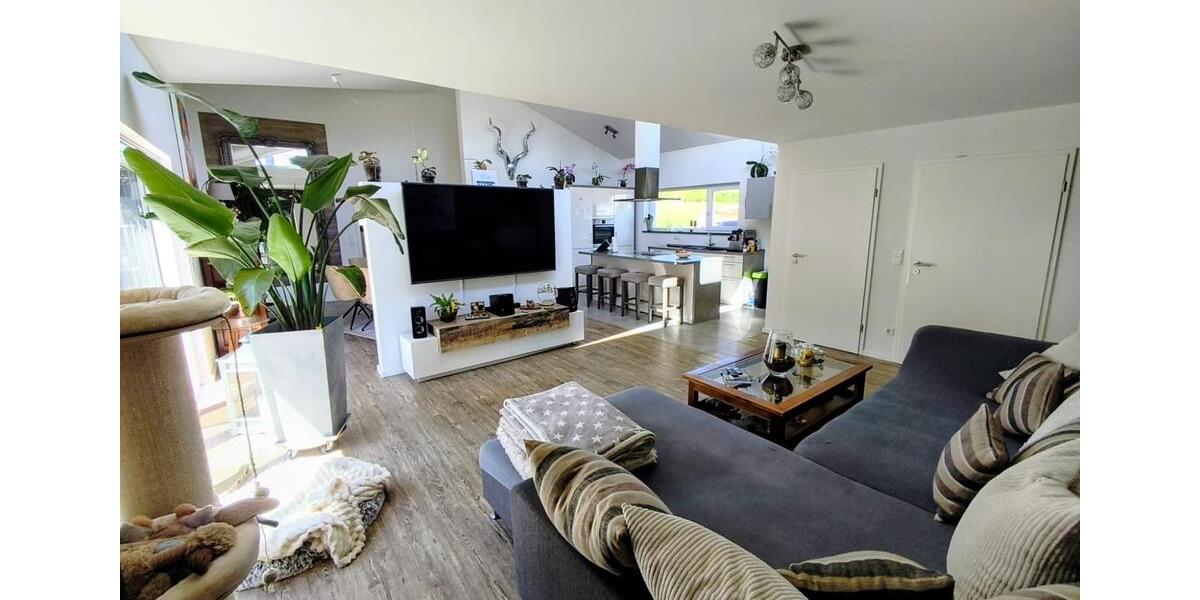Einfamilienhaus Hilzingen - 5 Zimmer, 143 m&sup2;, 710.000&euro; | Angebot:26866348