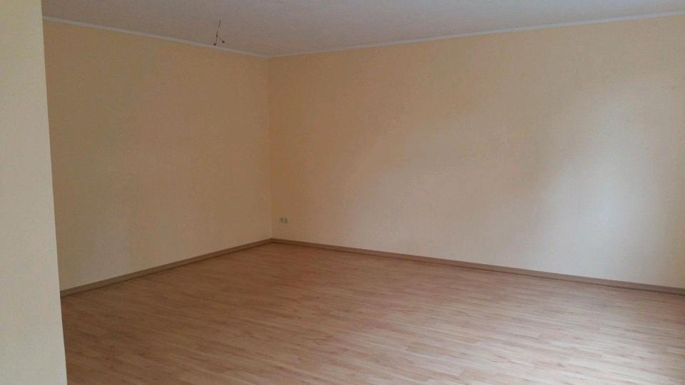 Etagenwohnung Pulsnitz - 2 Zimmer, 126 m&sup2;, 700&euro; | Angebot:26285382