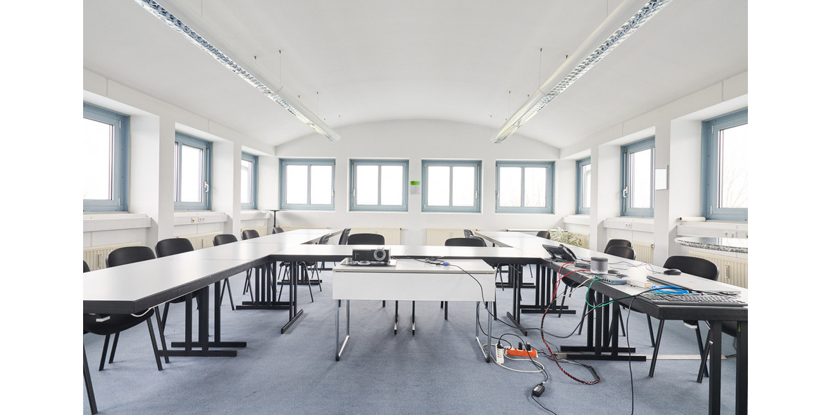 Gewerbeobjekt Hallbergmoos - 2&euro; | Angebot:23805894